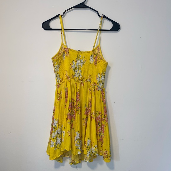 Lulu’s Dress - Picture 3 of 3